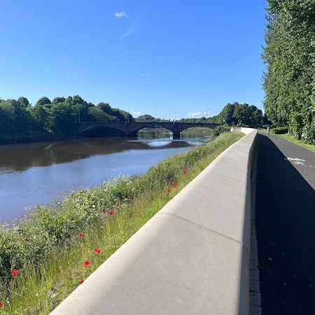 Riverside By Teil Preston  Esterno foto